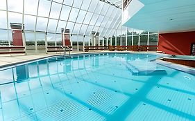 mineir.INN | Piscina Aquecida e Lareira na Serra